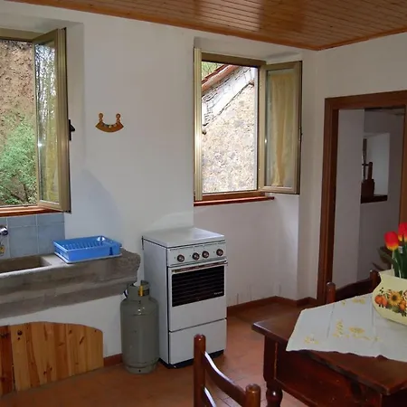 San Cassiano Sleeps 7 Pool Wifi Cocciglia